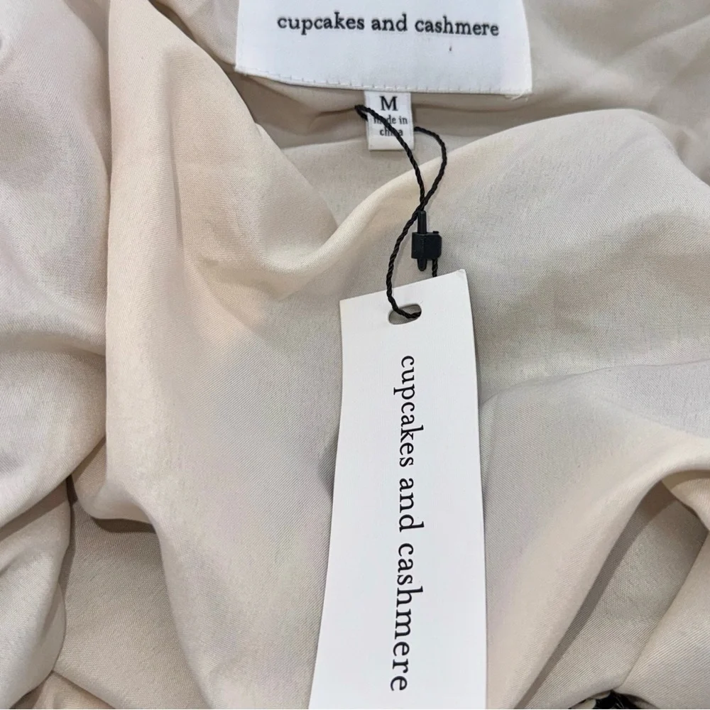 NWT CUPCAKES & CASHMERE Two Tone FLIP SEQUIN Blazer/Jacket Size: Medium